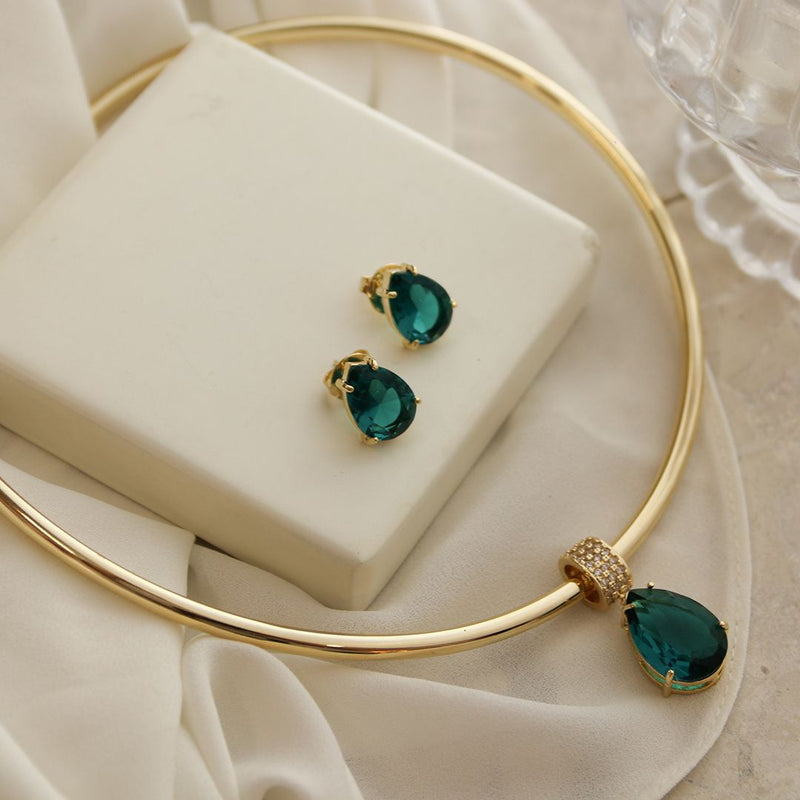 Brinco Clara Zircônia Gota Esmeralda Folheado a Ouro 18k