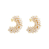 Brinco de Argola e Pérolas de Àgua Doce Maya Folheado a Ouro 18k