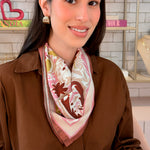 Lenço de Seda Charlotte Paisley Marrom