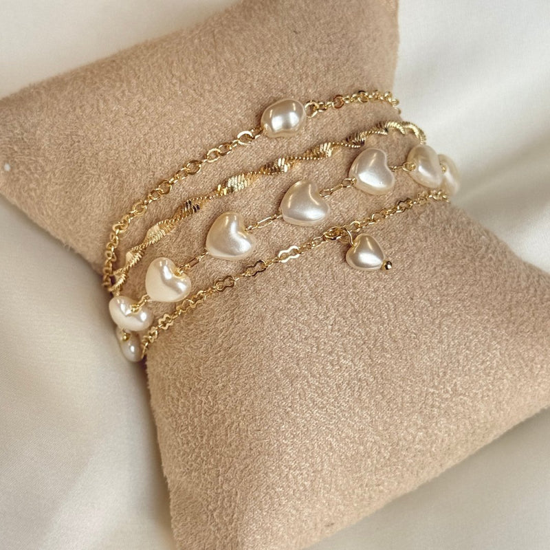 Pulseira de Coração Erika Pérola Água Doce Folheada a Ouro 18k