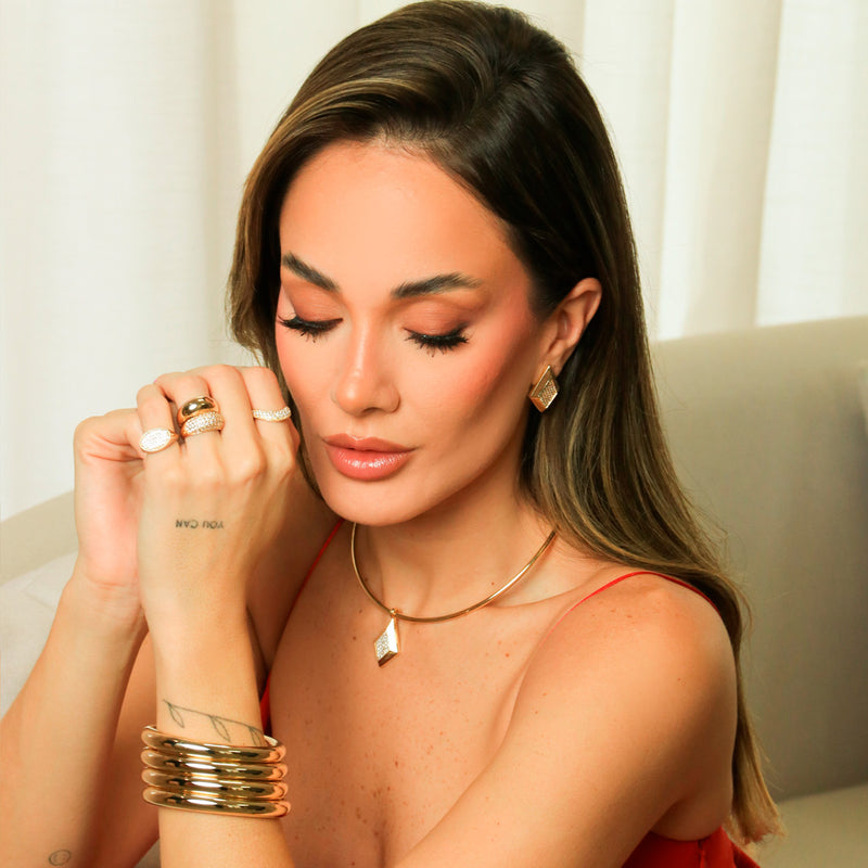 Gargantilha Serena Pingente Losango Folheada a Ouro 18k