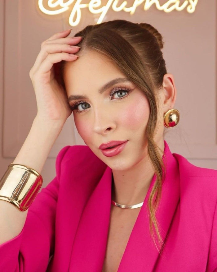 Fe Tumas - Brinco de Botão Luara e Gargantilha Nayla