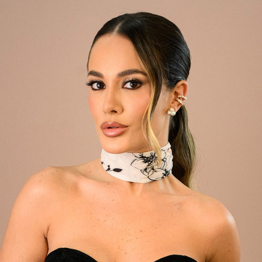 Thais Aguiar - Brinco Alana Pérolas e Lenço de Seda Thais - Piuka