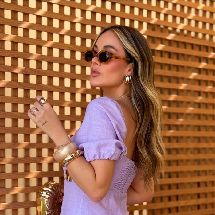 Thais Aguiar - Brinco Meia Argola & Bracelete Acrílico Lela