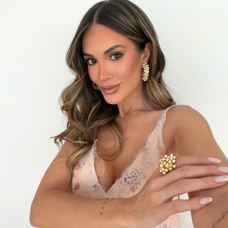 Thais Aguiar - Mix Esferas