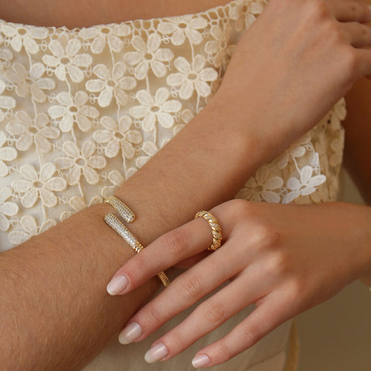 Bracelete Camila Articulado Zircônias Folheado a Ouro 18k