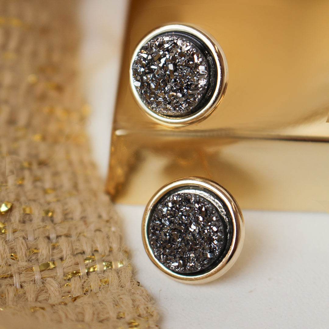 Brinco Bárbara Pirita Grafite Folheado a Ouro 18k