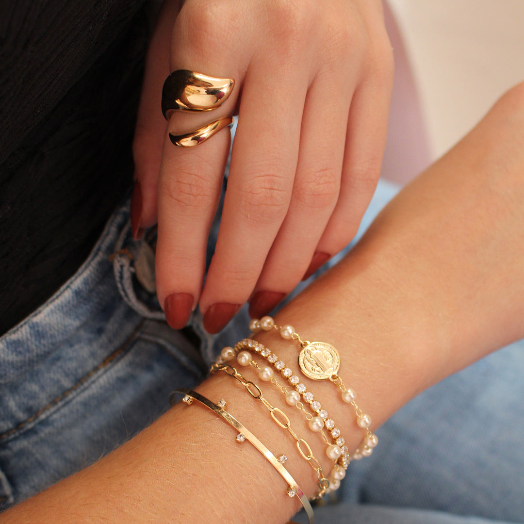 Pulseira São Bento Pérolas Folheado a Ouro 18k