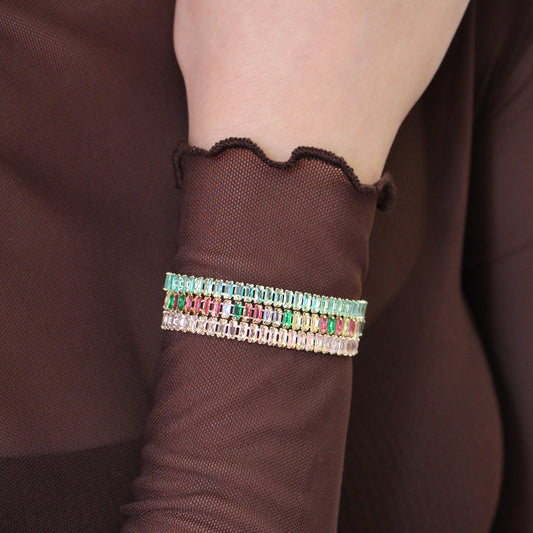 Pulseira Ajustável Taylor P Zircônias Coloridas Folheada a Ouro 18k