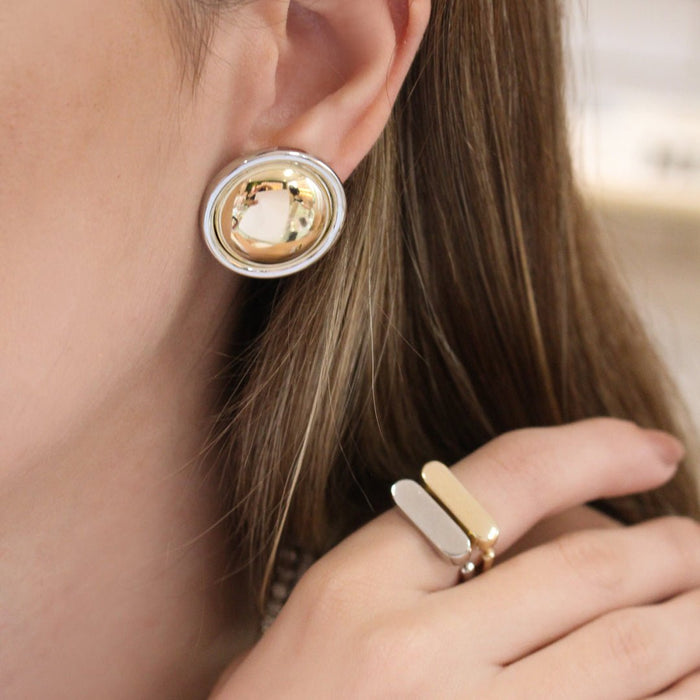 Brinco Botão Analu Folheado a Ouro Folheado em Ródio Branco