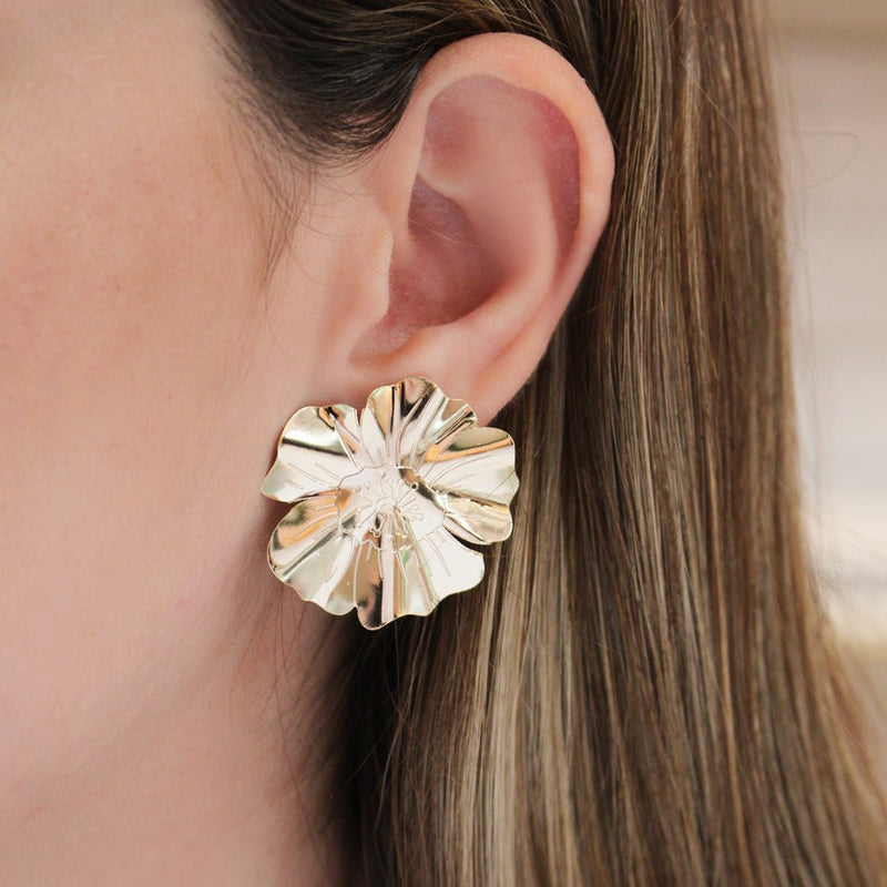 Brinco Flor Orgânico Cláudia Folheado a Ouro 18k - Piuka