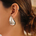 Brinco Hailey Gota Grande Folheado em Ródio Branco Piuka - Piuka