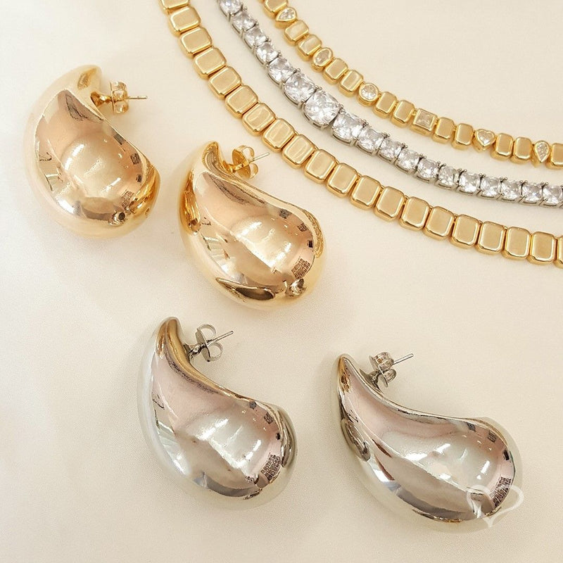 Brinco Hailey Gota Grande Folheado em Ródio Branco Piuka - Piuka