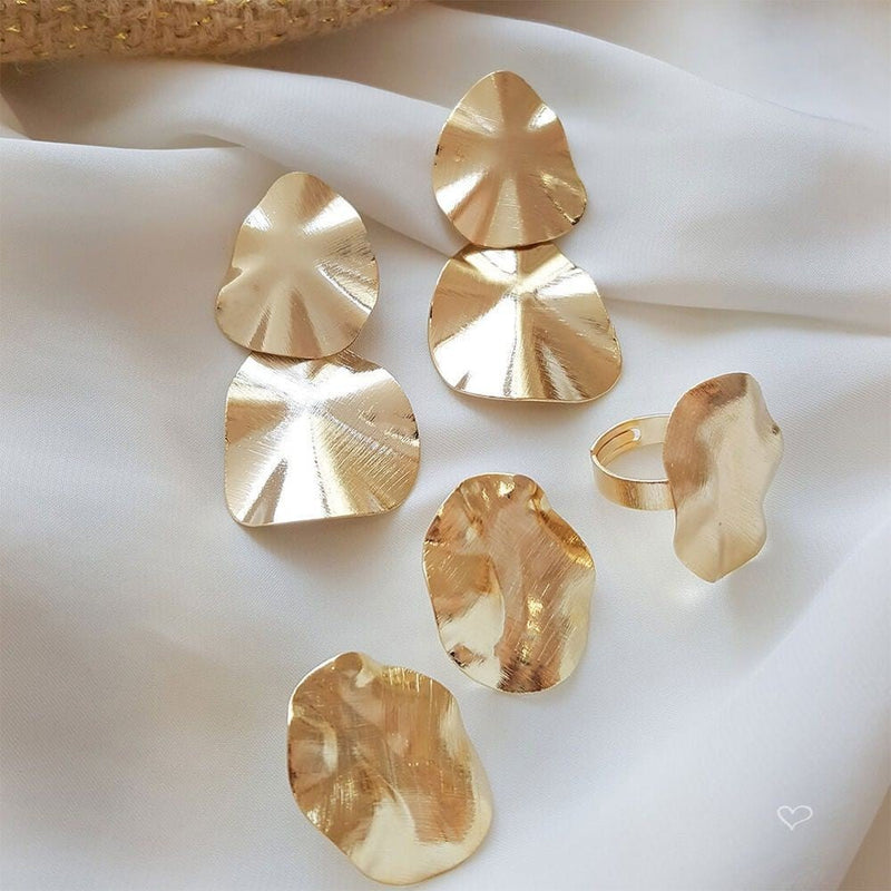 Brinco Maria Paula Texturizado Folheado a Ouro 18k - Piuka