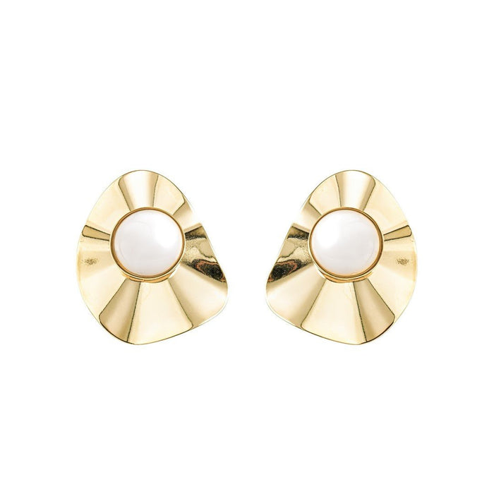 Brinco Marina Gota Resina Off White Folheado a Ouro 18k