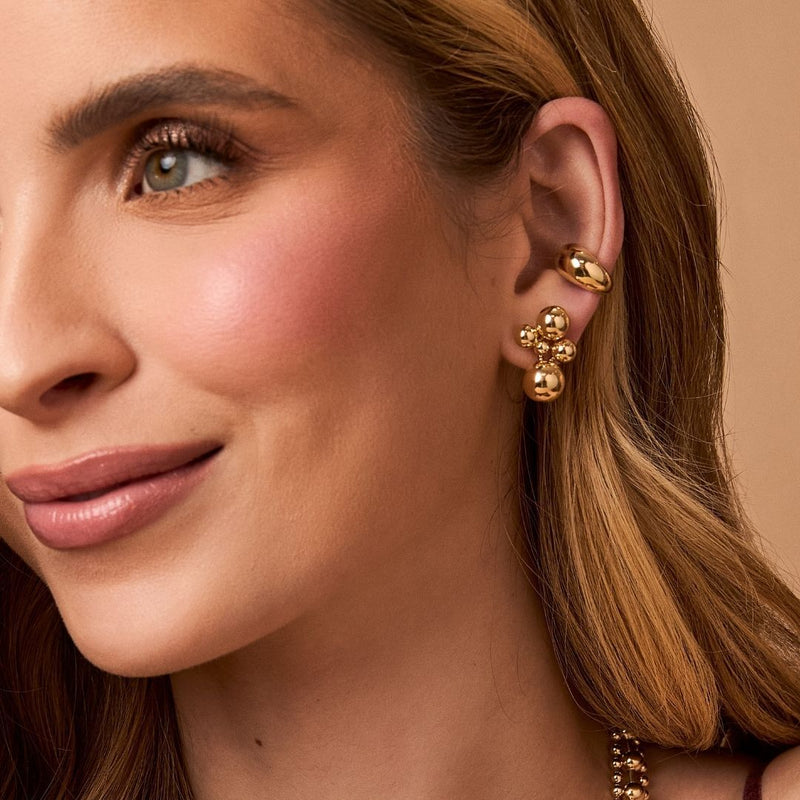 Brinco Orgânico Esferas Talita Folheado a Ouro 18k - Piuka