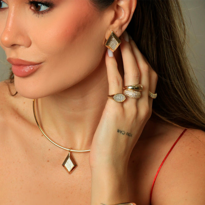 Brinco Serena Zircônias Folheado a Ouro 18k