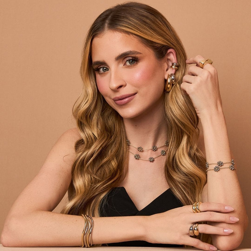 Choker Alice Flor Mini Folheada a Ouro 18k e Folheada em Ródio Branco - Piuka