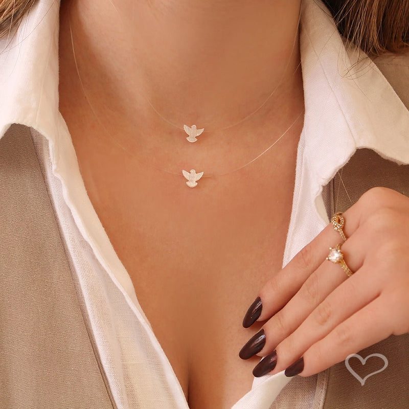 Choker Fio de Nylon Espirito Santo Madrepérola Folheado a Ouro 18k - Piuka