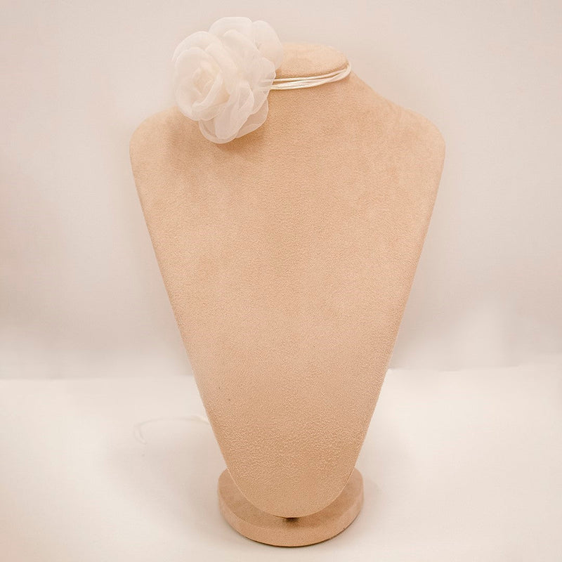 Choker Flor de Pescoço Voal Off White Piuka - Piuka