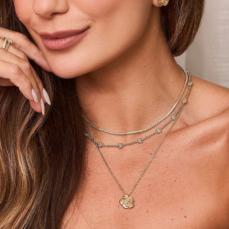Colar Aurora Rosa Metal Folheado a Ouro 18k - Piuka