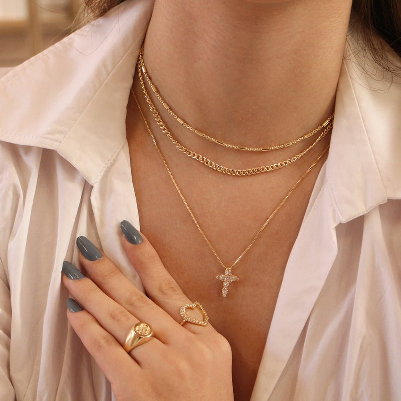 Colar Cruz Zircônias Folheado a Ouro 18k - Piuka