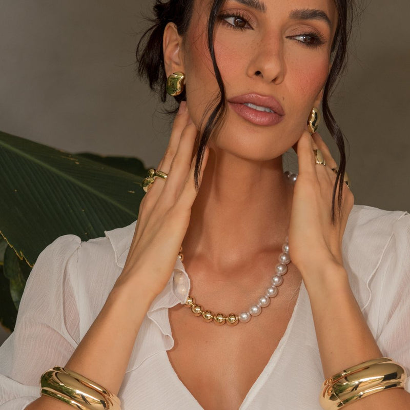 Colar de Pérolas e Metal Ana Folheado a Ouro 18k - Piuka
