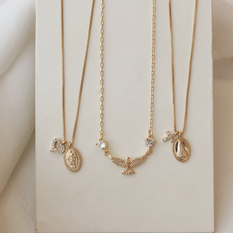 Colar Espiríto Santo Zircônias Folheado a Ouro 18k - Piuka