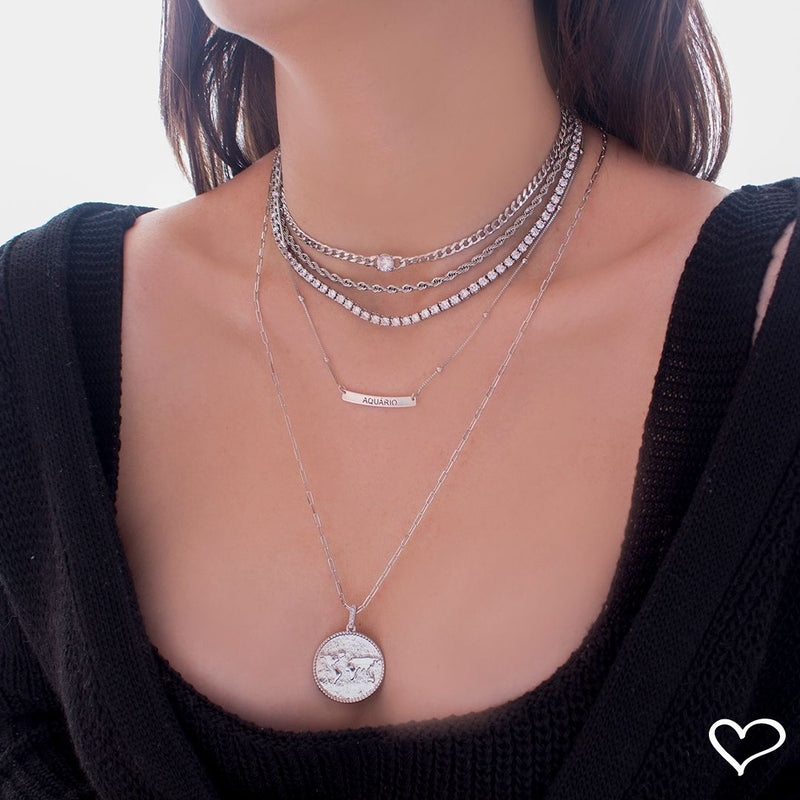 Colar Feminino Medalha Mapa Mundi Sonhe Alto Folheado em Ródio Branco - Piuka
