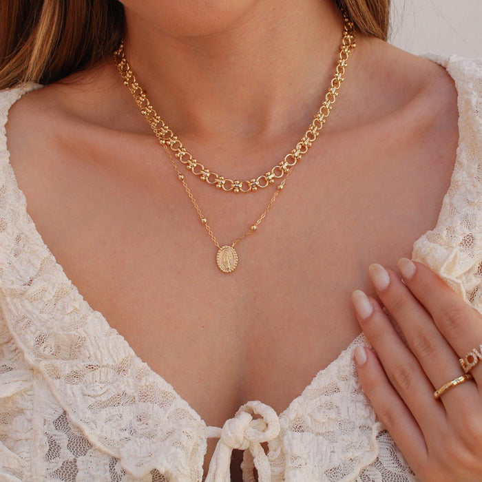 Colar Medalha Nossa Senhora das Graças Folheado a Ouro 18k