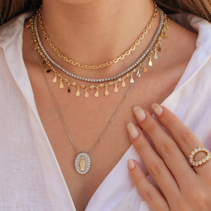 Colar Medalha Nossa Senhora das Graças Zircônias Folheado em Ródio Branco e Folheado a Ouro 18k
