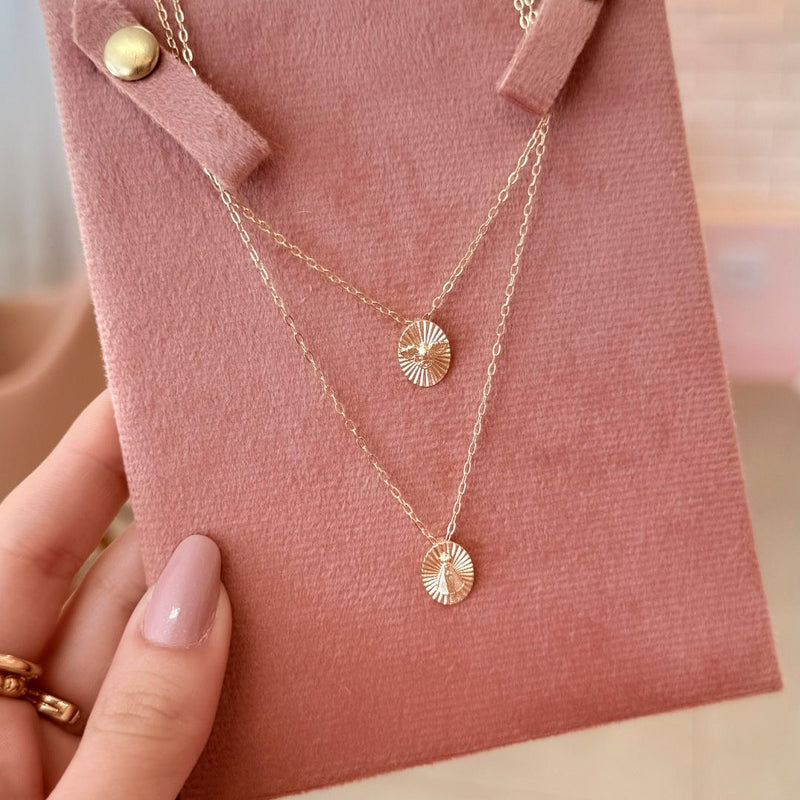 Colar Mini Medalha Espírito Santo Folheado à Ouro 18k - Piuka