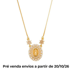 Colar Piuka Medalha Oval Pequena Nossa Senhora das Graças Zircônias Folheado a Ouro 18k - Piuka