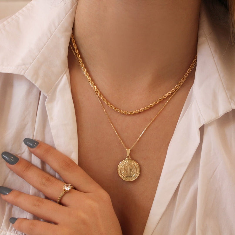Colar São Bento Medalha M Folheado a Ouro 18k - Piuka