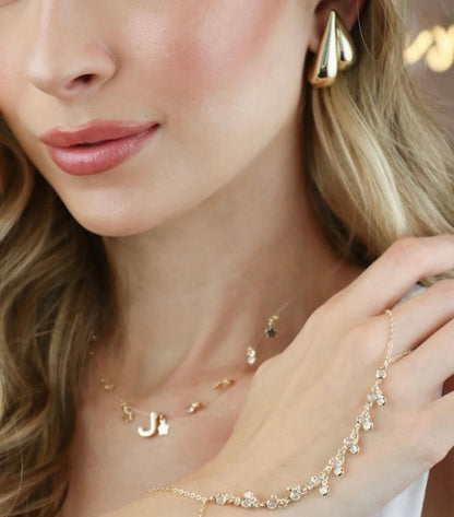 Fe Tumas - Colar Letra Inicial - Piuka