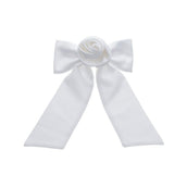 Laço de Cabelo Gabi com Flor Removivel Crepe Amanda Branco - Piuka