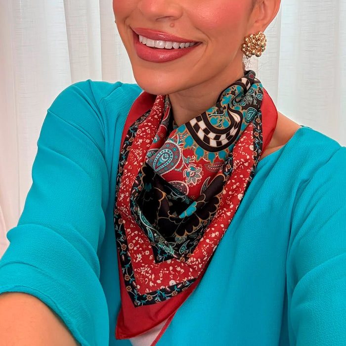 Lenço de Seda Charlotte Paisley Vermelho
