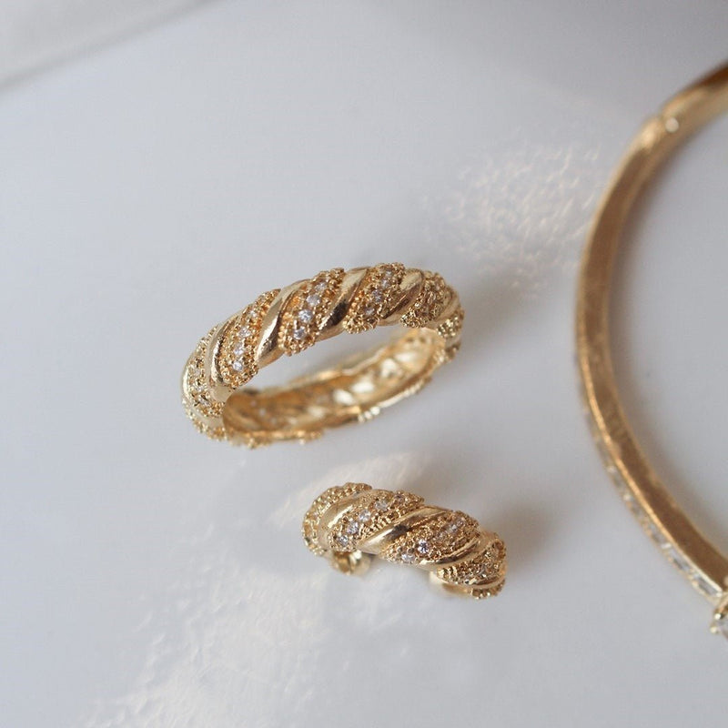 Piercing de Encaixe Mia Zircônias Folheado a Ouro 18k - Piuka