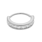 Piercing de Furo Piuka Argola Torção 8mm Yohana Zircônias Prata - Piuka