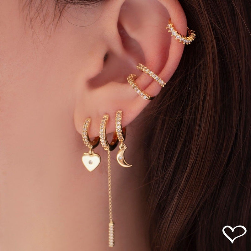 Piercing de Furo Piuka Jenna Argola Torção 8mm Zircônias Dourado - Piuka