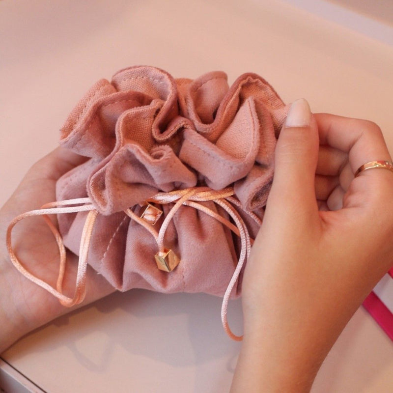Porta-joias Bolsinha Suede Rose Piuka - Piuka