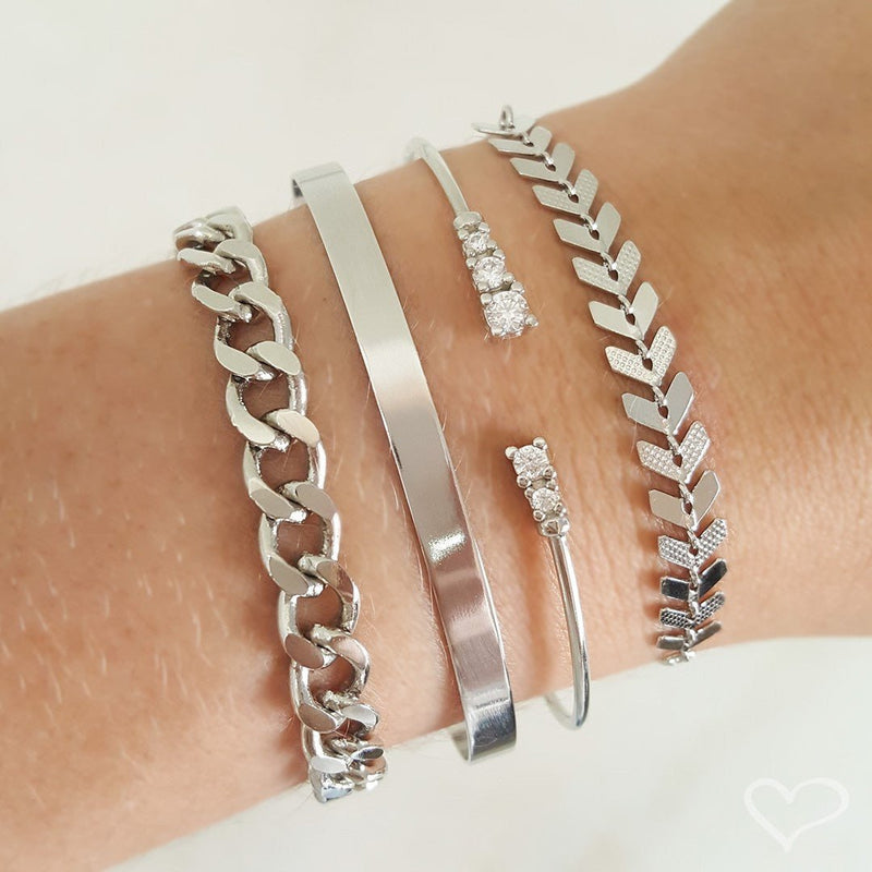 Pulseira Ajustável Folheada em Ródio Branco Kylie Folhinhas Piuka - Piuka