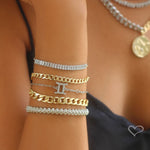 Pulseira Ajustável Folheada em Ródio Branco Taylor Pequena Zircônias Baguete Cristal - Piuka