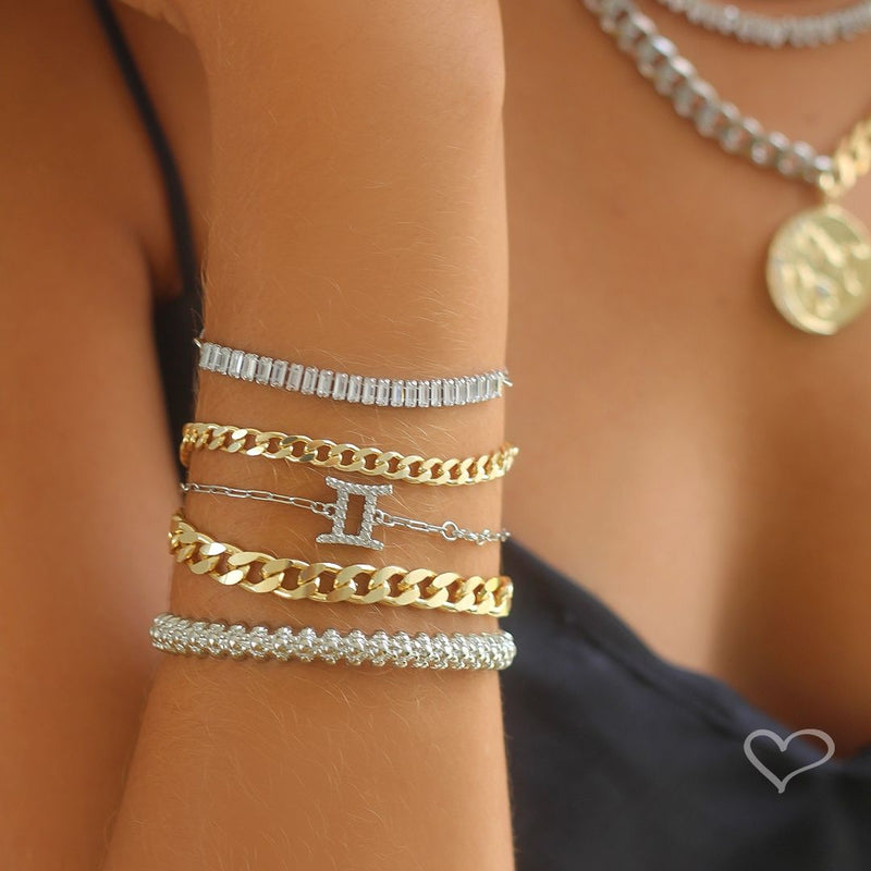 Pulseira Ajustável Folheada em Ródio Branco Taylor Pequena Zircônias Baguete Cristal - Piuka