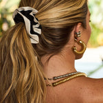 Scrunchie/lacinho Linho Preto - Piuka