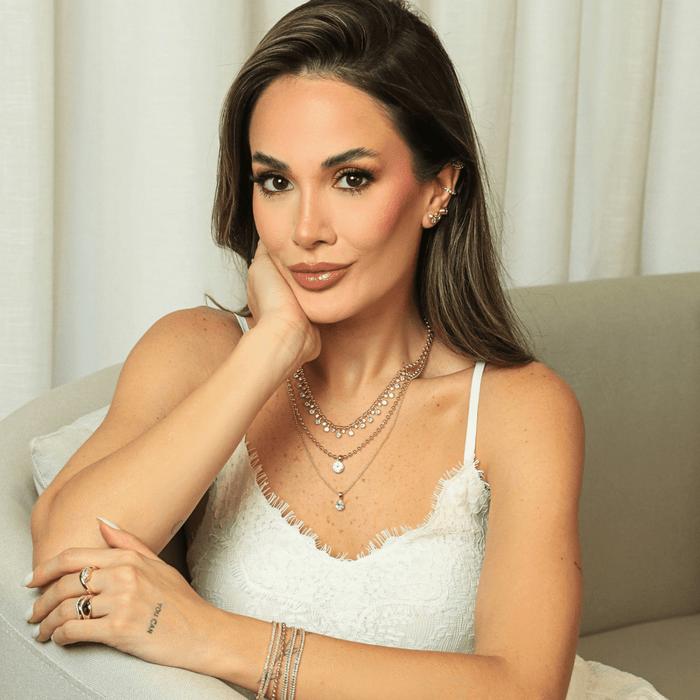 Thais Aguiar - Mix Hailey